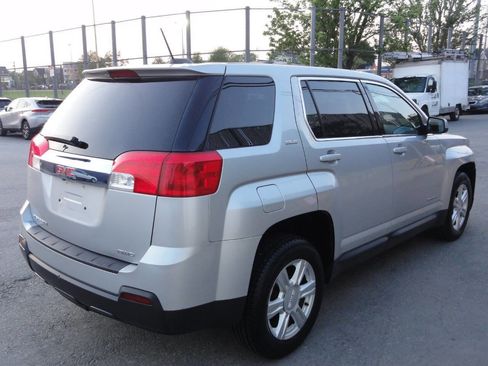 Used 2015 GMC Terrain SLE AWD/4WD image 3