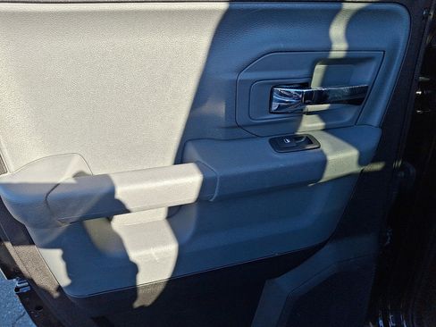 Certified 2024 RAM 1500 Classic SLT image 19