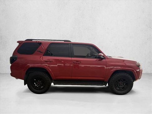 Used 2023 Toyota 4Runner TRD Off-Road image 4