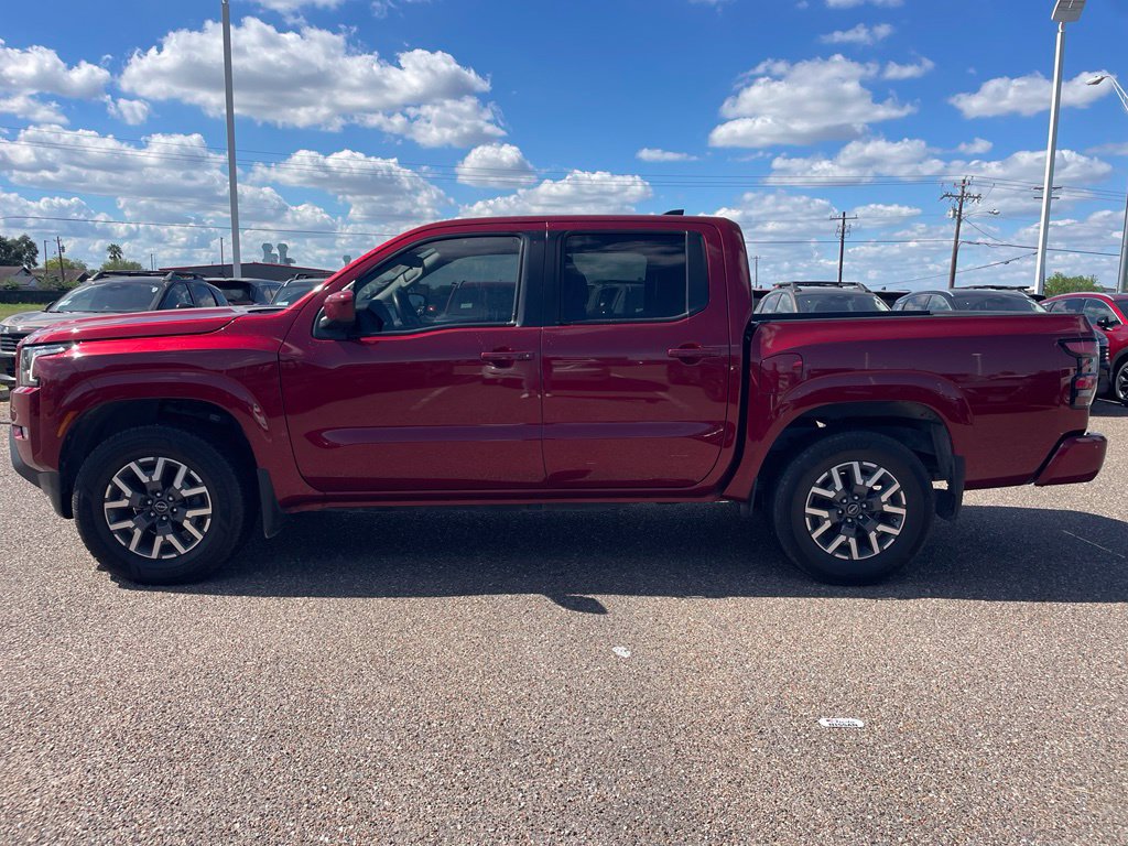 Used 2023 Nissan Frontier SV w/ SV Convenience Package AWD/4WD image 2