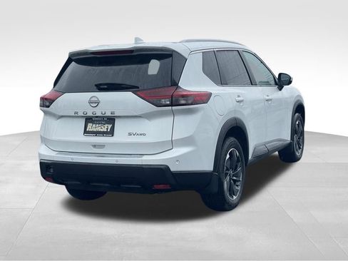 Certified 2024 Nissan Rogue SV w/ SV Premium Package image 4