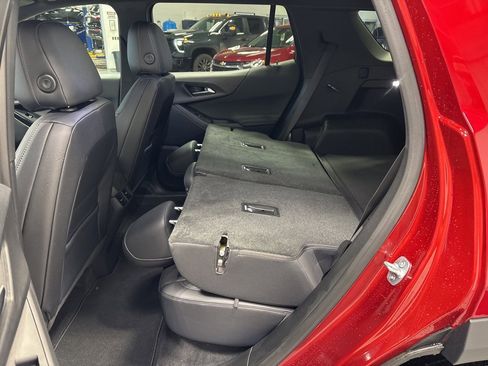 New 2026 Chevrolet Equinox LT w/ Convenience Package II image 33