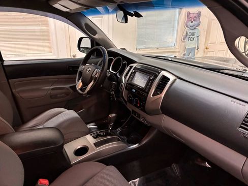 Used 2014 Toyota Tacoma 4x4 Double Cab w/ TRD Sport Package image 60