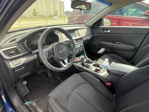 Used 2018 Kia Optima LX image 5