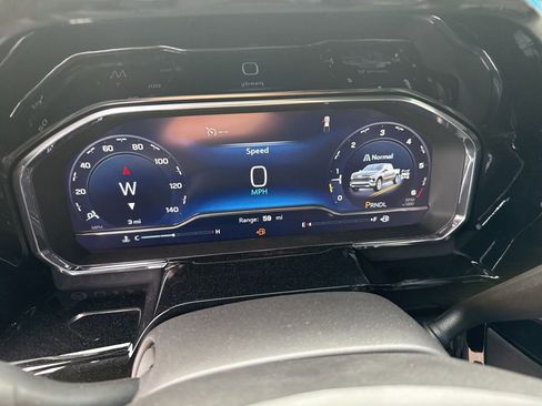 New 2025 Chevrolet Silverado 1500 LT w/ Convenience Package II image 15