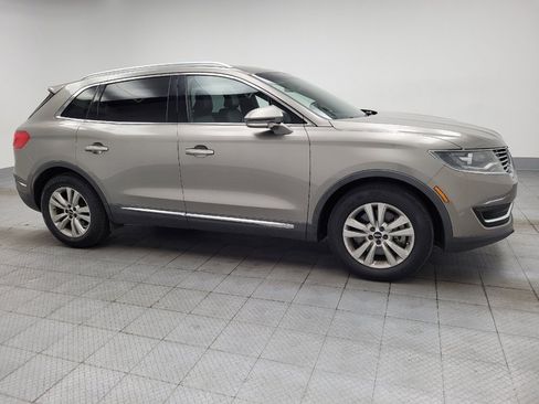 Used 2017 Lincoln MKX Premiere FWD image 11