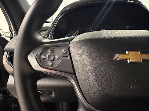 Used 2023 Chevrolet Traverse LT FWD image 37