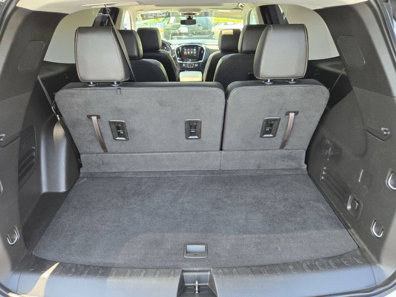 Used 2019 Chevrolet Traverse LT w/ LT Premium Package FWD image 46