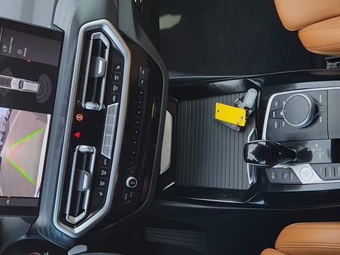 Used 2023 BMW X3 xDrive30i w/ Premium Package image 16