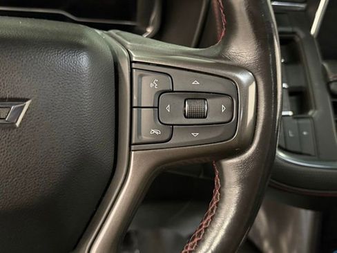 Used 2022 Chevrolet Suburban RST w/ Luxury Package AWD/4WD image 19