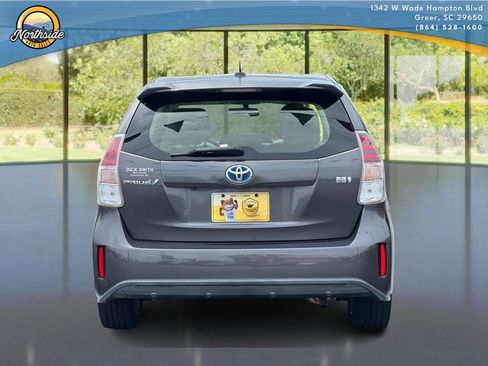 Used 2016 Toyota Prius V Five FWD image 23