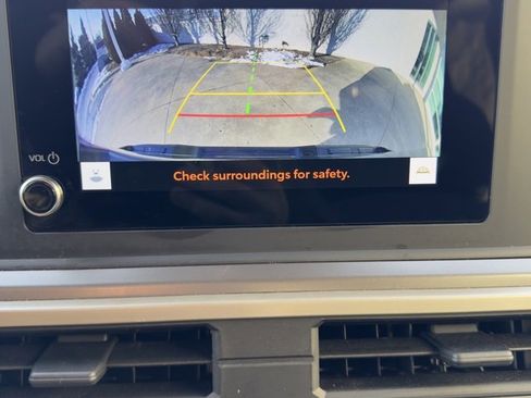 Used 2024 Toyota Tacoma TRD Off-Road image 16