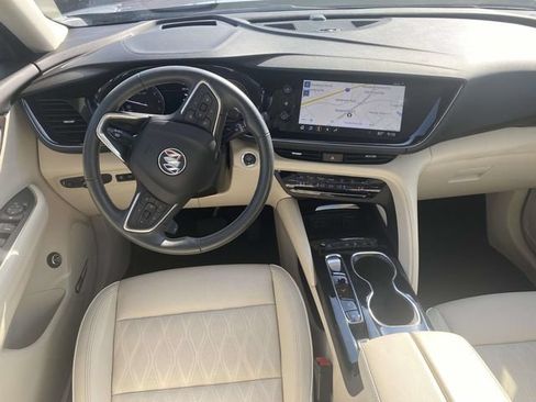 Certified 2023 Buick Envision Avenir FWD image 9