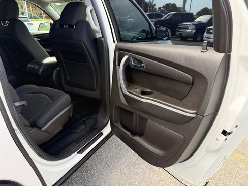 Used 2012 GMC Acadia SLE FWD image 25