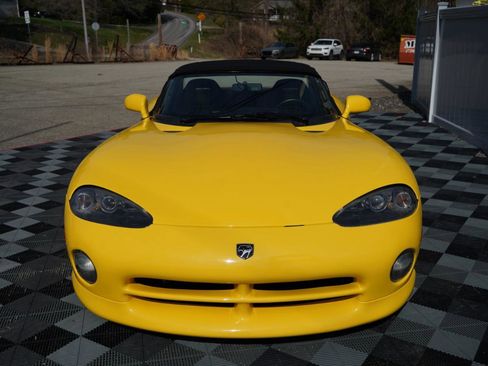 Used 1994 Dodge Viper RT/10 image 14