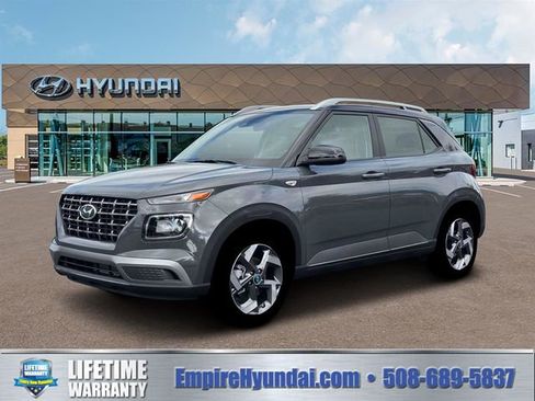 New 2026 Hyundai Venue SEL image 2