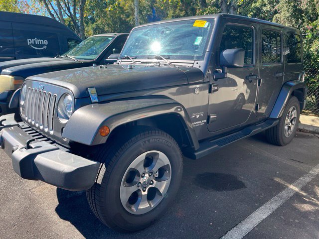 Used 2017 Jeep Wrangler Unlimited Sahara w/ Max Tow Package AWD/4WD image 1
