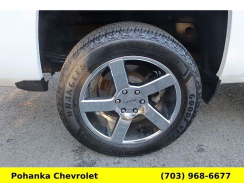 Used 2018 Chevrolet Silverado 1500 LT w/ All Star Edition image 26