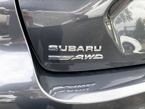 Certified 2025 Subaru Crosstrek 2.5i Premium AWD/4WD image 35