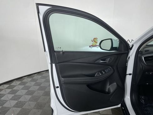 Used 2024 Buick Encore GX Sport Touring AWD/4WD image 32