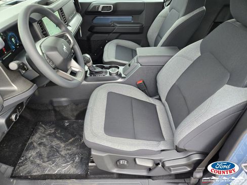 New 2025 Ford Bronco 2-Door AWD/4WD image 6