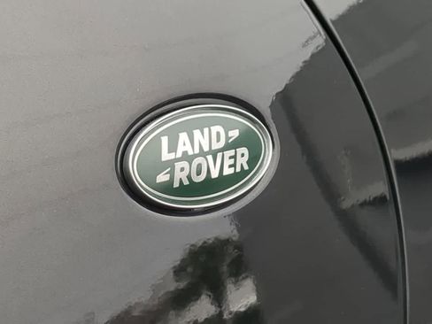 Certified 2023 Land Rover Discovery S R-Dynamic image 11