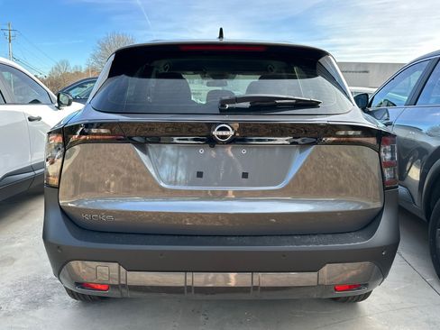 New 2026 Nissan Kicks S image 4