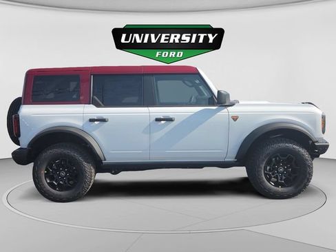 New 2026 Ford Bronco Badlands AWD/4WD image 2