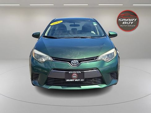 Used 2015 Toyota Corolla LE FWD image 3
