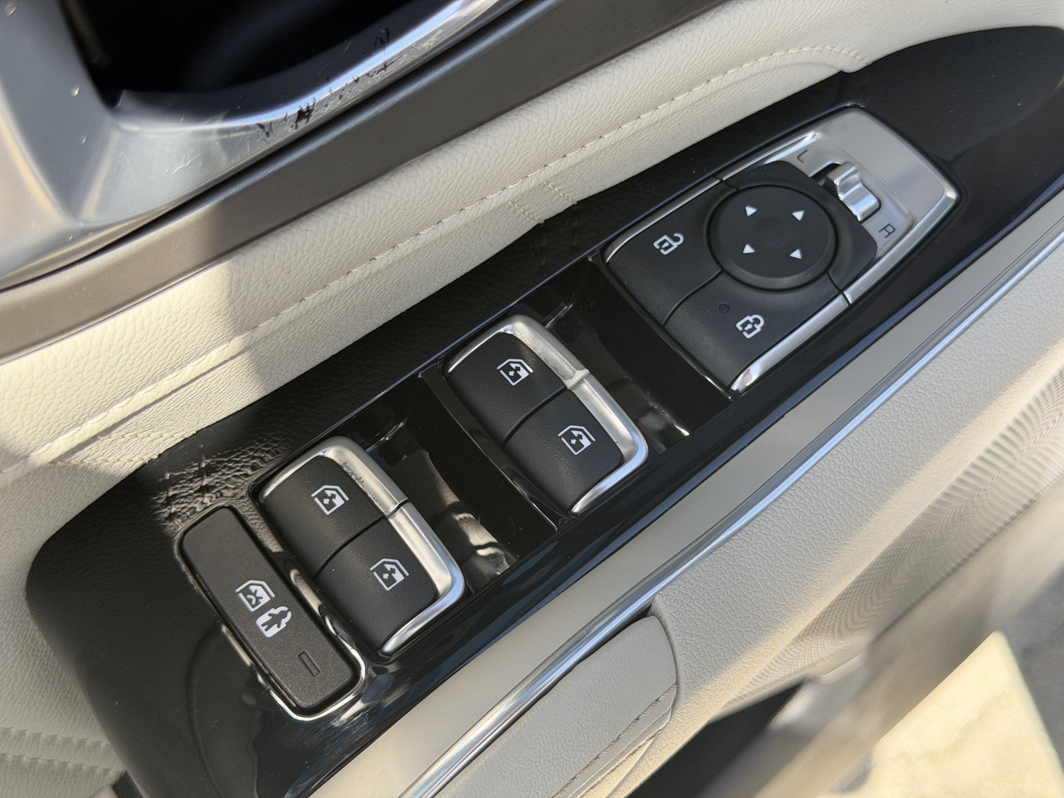 Certified 2021 Kia Sorento SX FWD image 22