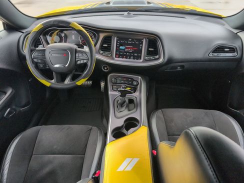 Used 2018 Dodge Challenger R/T Scat Pack image 26