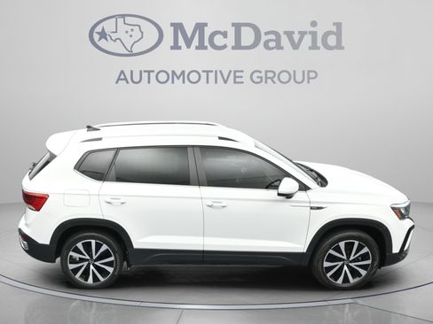 Used 2023 Volkswagen Taos SE FWD image 39