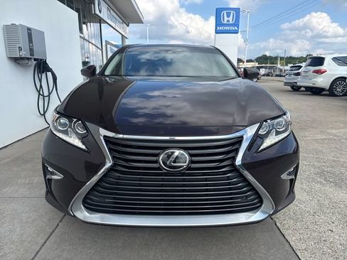 Used 2016 Lexus ES 350 w/ Luxury Package w/Wood Trim FWD image 7