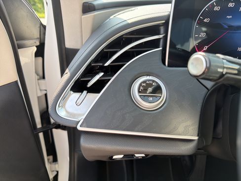 Certified 2025 Mercedes-Benz E 350 4MATIC Sedan w/ Winter Package image 15