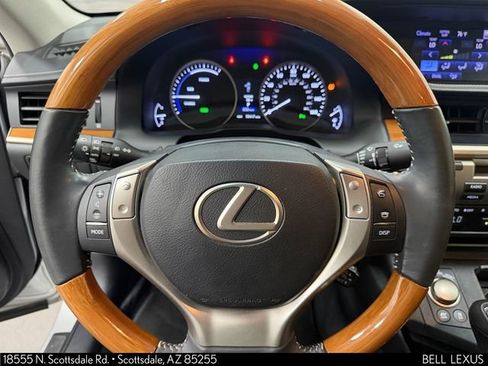 Used 2014 Lexus ES 300h w/ Premium Package w/Bamboo Trim image 21