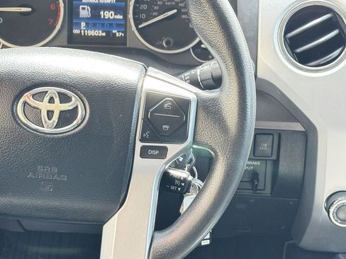 Used 2017 Toyota Tundra SR5 w/ SR5 Upgrade Package AWD/4WD image 22
