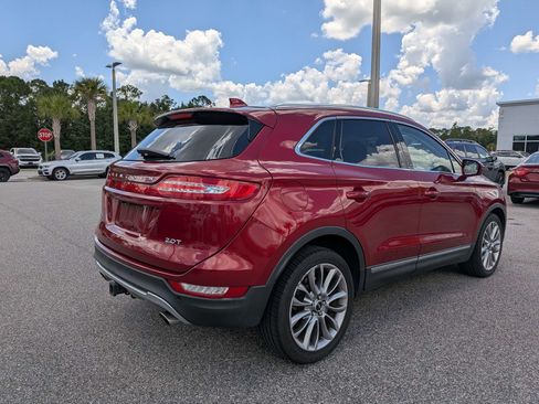 Used 2017 Lincoln MKC Reserve FWD image 4