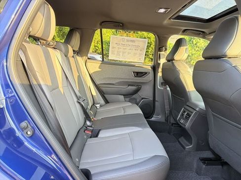 Used 2026 Subaru Outback Premium AWD/4WD image 16