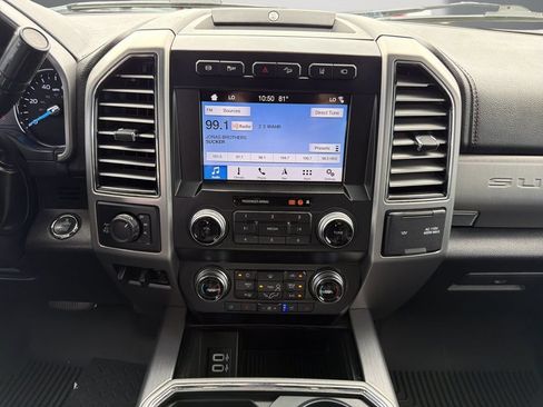 Used 2019 Ford F250 Platinum w/ Platinum Ultimate Package AWD/4WD image 18