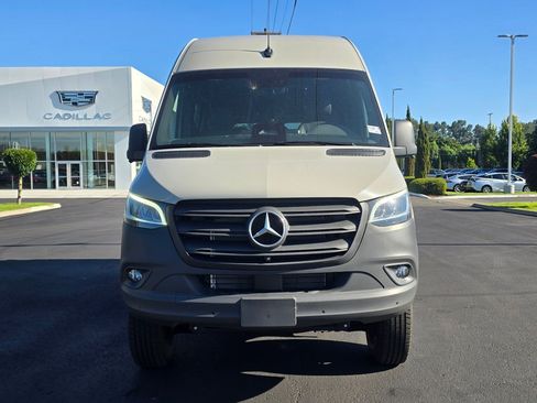 New 2026 Mercedes-Benz Sprinter 2500 image 9