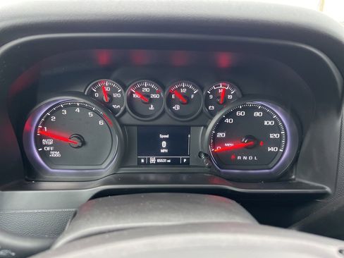 Used 2020 Chevrolet Silverado 1500 Custom w/ Custom Value Package image 11