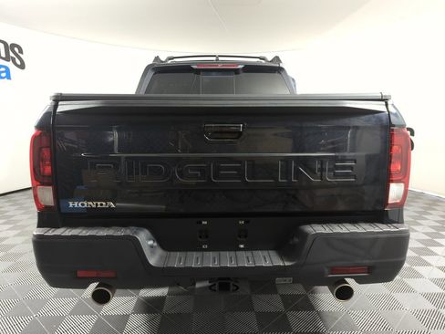 Certified 2025 Honda Ridgeline RTL image 5
