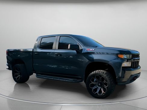 Used 2019 Chevrolet Silverado 1500 Custom Trail Boss w/ Custom Convenience Package AWD/4WD image 36