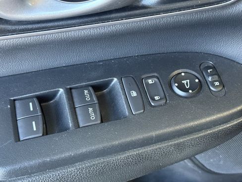 Used 2018 Honda CR-V EX-L image 15