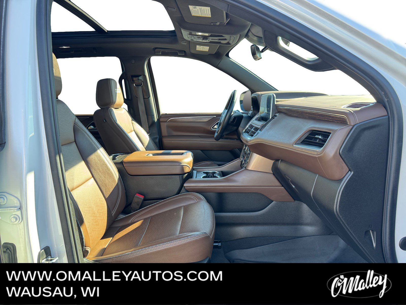 Used 2023 Chevrolet Tahoe High Country AWD/4WD image 14