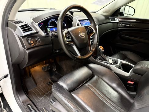 Used 2016 Cadillac SRX Luxury w/ Driver Awareness Package FWD image 29