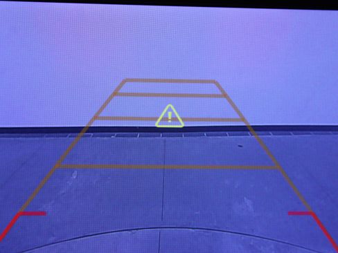 Used 2022 GMC Canyon Denali image 24