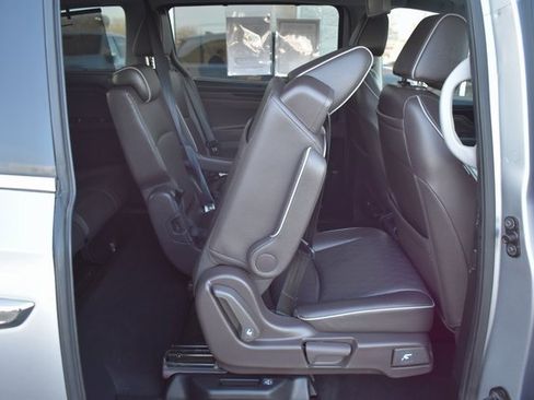 Used 2023 Honda Odyssey Elite image 46