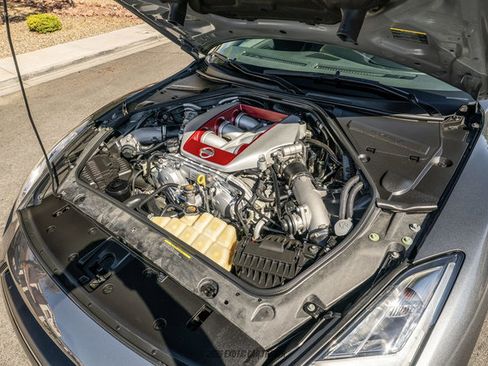 Used 2016 Nissan GT-R Black Edition AWD/4WD image 18