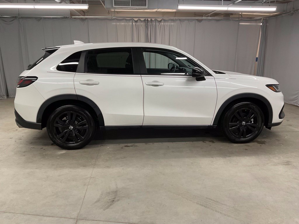 Certified 2026 Honda HR-V Sport image 13